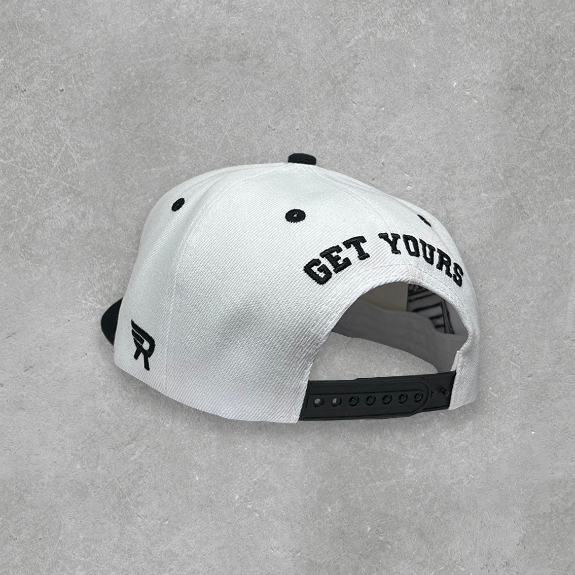 Script Snapback (White)