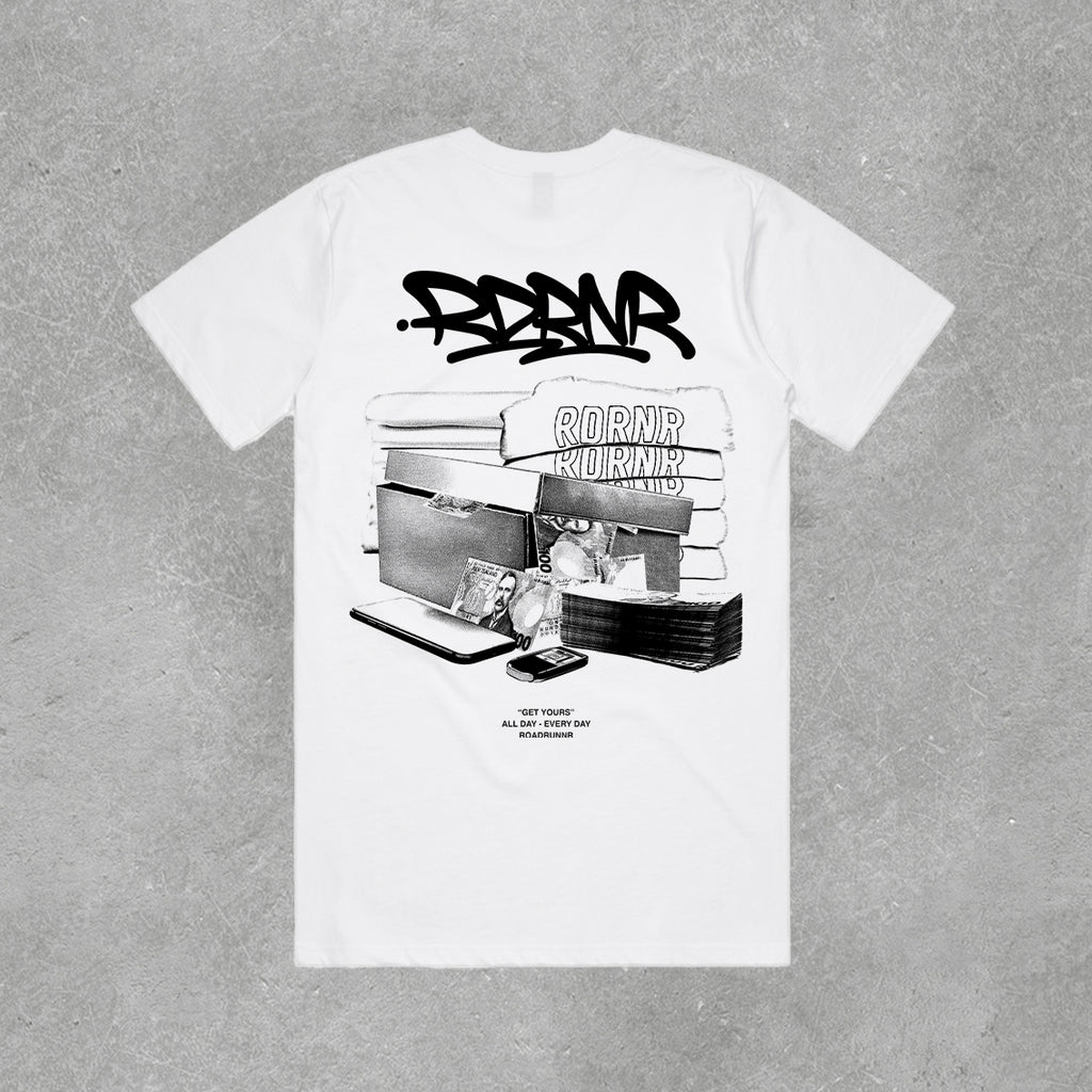 Embroidered Grafik Tee